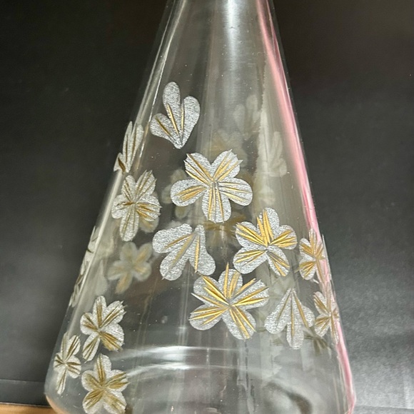 Set of 2 glass cone tree like art Floral Decor - Picture 6 of 9